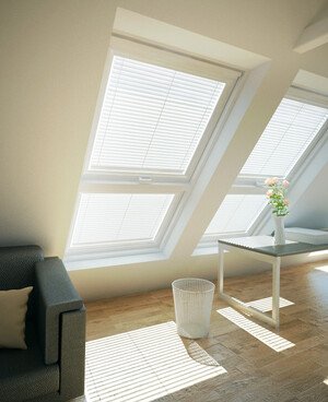 Жалюзи для мансардных окон